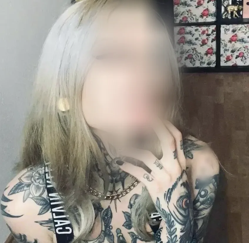 Celina, 21