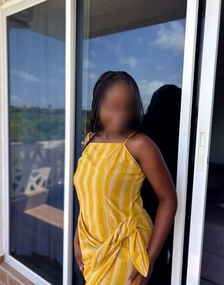 Elif, 29