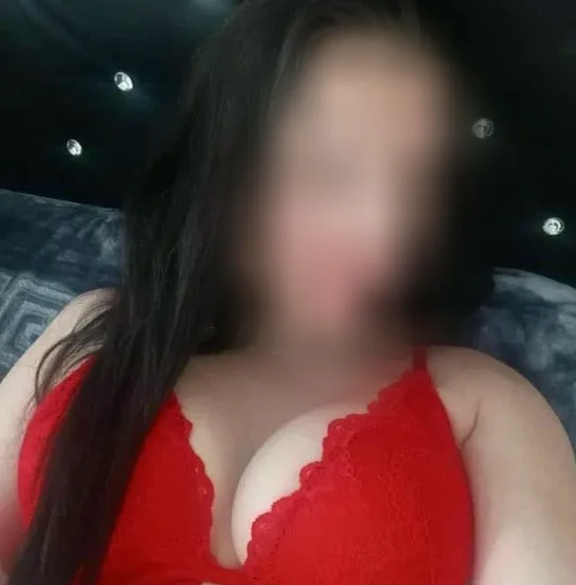 Helena, 35