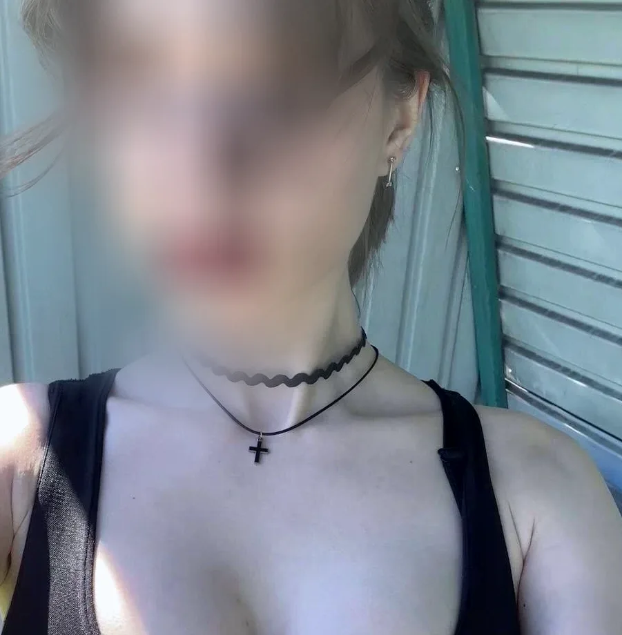 Sonja, 21